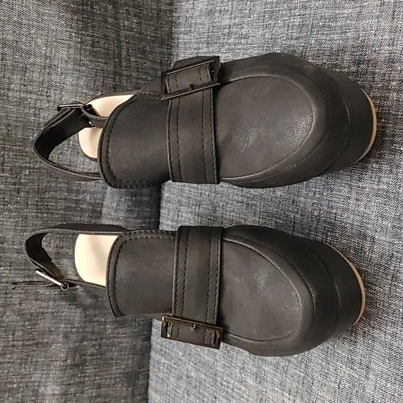 Women's Fashion Platform Sandals - Elevate Your Style with 11cm Thick High Heel - Picture 2 of 5